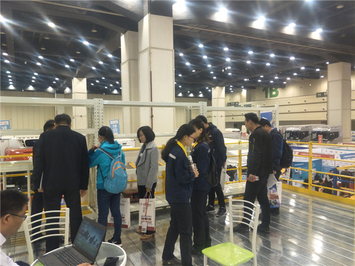 安陽鼎諾貨架參加鄭州國(guó)際物流展參展成功